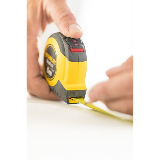Fita Métrica Stanley (STHT36803-0) Tylon™ de 5 m com trava dupla