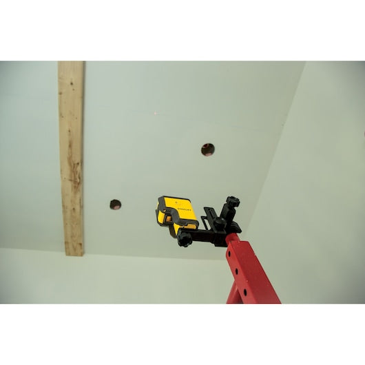 Nível a laser vermelho Stanley (STHT77503-1) de 3 pontos