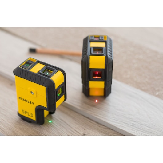 Nível a laser vermelho Stanley (STHT77503-1) de 3 pontos
