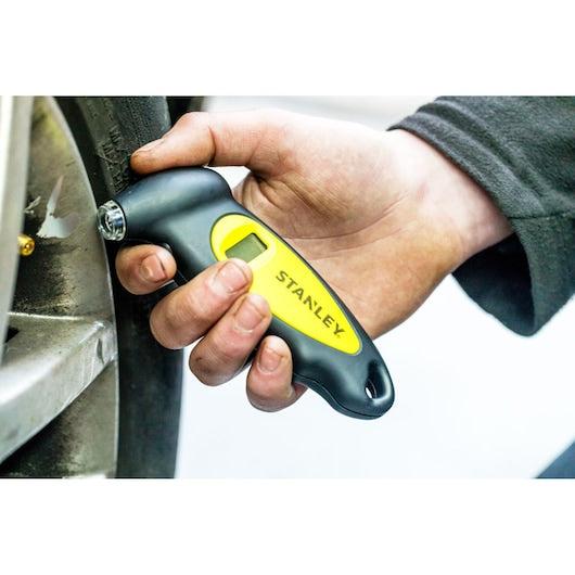 Stanley (STHT80874-0) Digital Tire Pressure Gauge