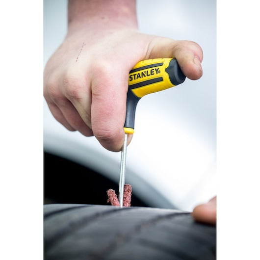 Stanley (STHT80891-0) Flat Tire Repair Kit