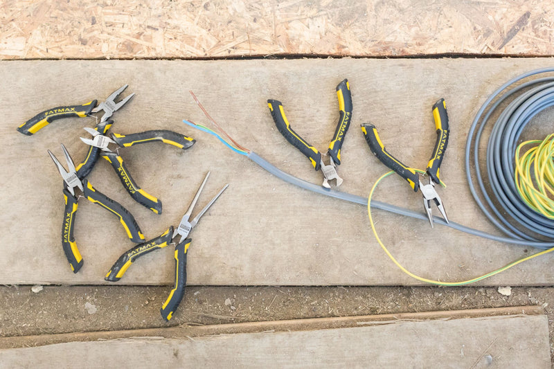 Juego de mini alicates de electricista Stanley (FMHT0-80541) FATMAX (6 piezas)