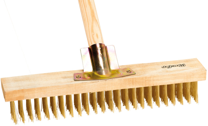 Steel Road Brush with Wooden Handle (EEAM)