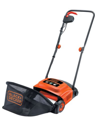 Black&Decker (GD300-QS) Scarifier 600W 30cm