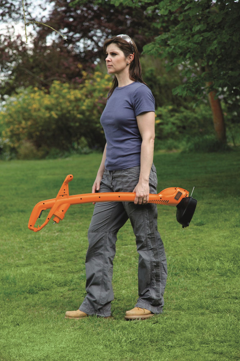 Black&Decker (GL360-QS) 350W Corded STRIMMER® String trimmer