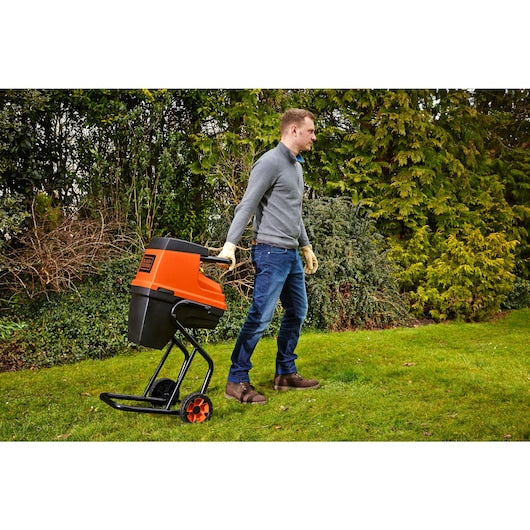 Triturador silencioso Black&Decker (GS2400-QS) de 2400 W