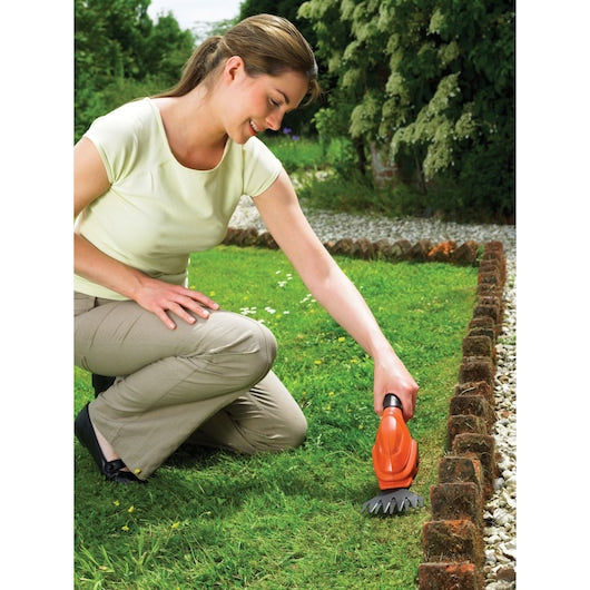 Tijeras inalámbricas Black&Decker (GSL200-QW) de 3,6 V