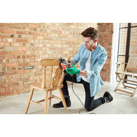Lixadeira multifuncional Black&Decker (KA280-QS) 220W Autoselect® 4 em 1 com 6 acessórios