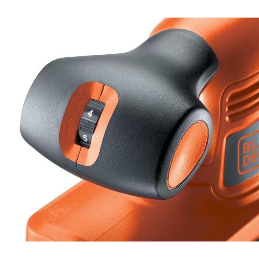 Black&Decker (KA320EKA-QS) Variable Speed 1/3 Sheet Sander With 6 Accessories in a Kitbox (240W)