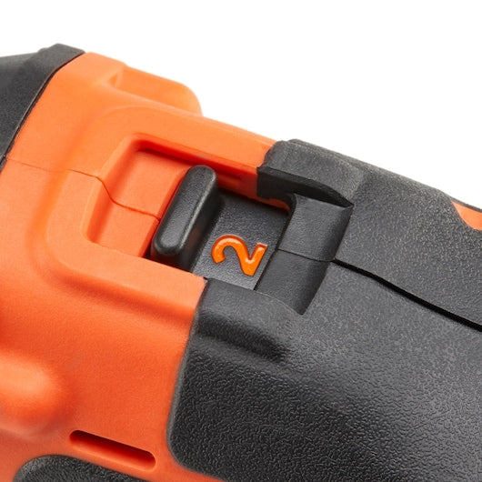 Berbequim de impacto Black&Decker (KFBCD701D1K-GB) 18V com 2 velocidades, bateria de 2,0Ah e carregador de 1A.