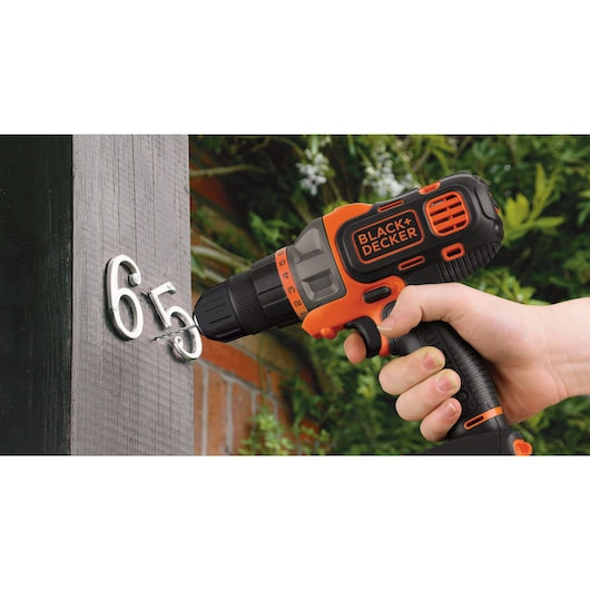 Multiherramienta inalámbrica Multievo de 18 V Black&Decker (MT218K-QW)