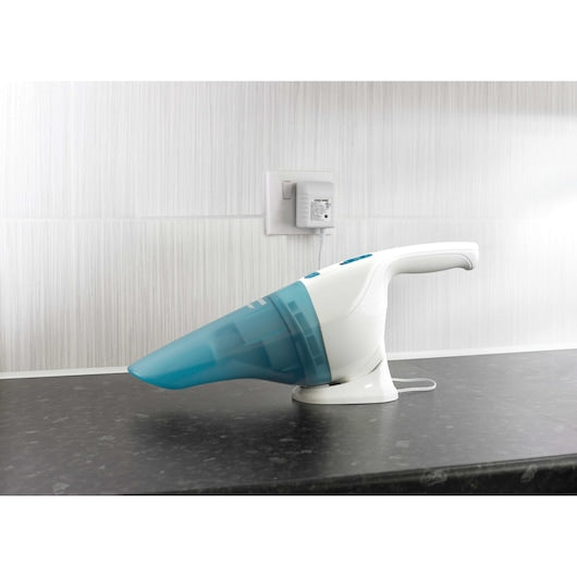 Black&Decker (NW4820N-QW) 4.8V Wet & Dry dustbuster® cordless hand vacuum