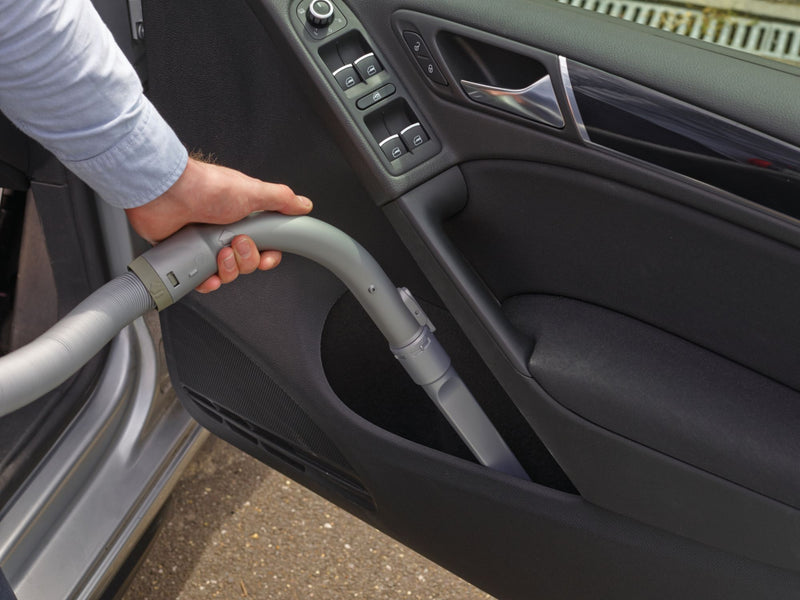 Aspirador de pó para automóvel Black&amp;Decker (PD1200AV-XJ) FLEXI 12V com acessórios.