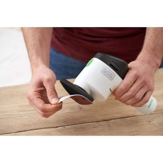 Lixadeira de detalhes sem fio Black&Decker (REVDS12C-QW) reviva™ 12V