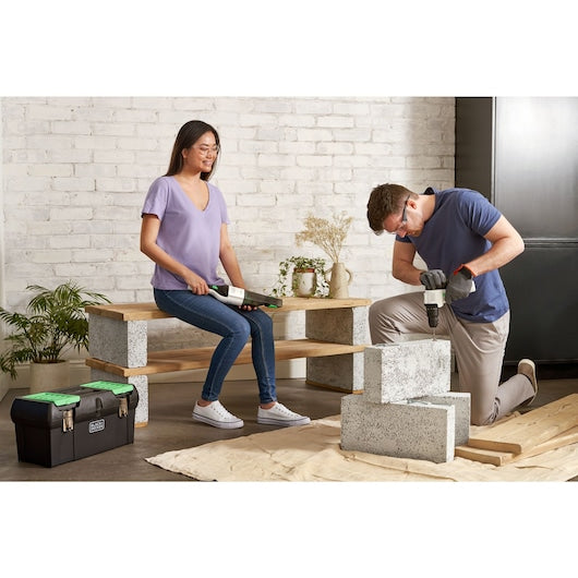 Taladro percutor inalámbrico Black & Decker® reviva™ de 12 V (REVHD12C-QW)
