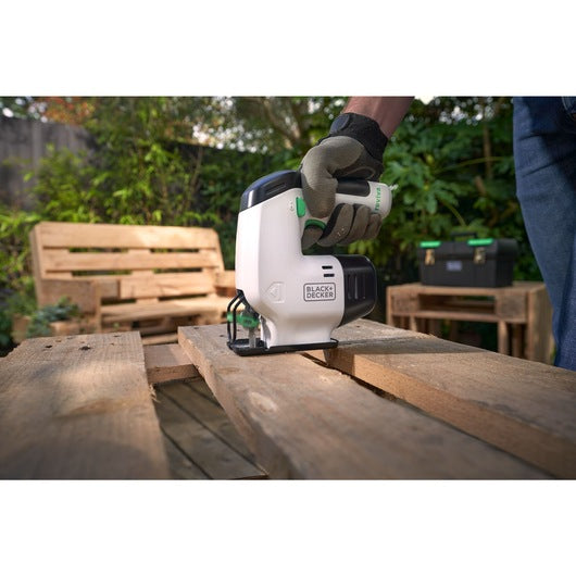 Black&Decker (REVJ12C-QW) 12V REVIVA JIGSAW