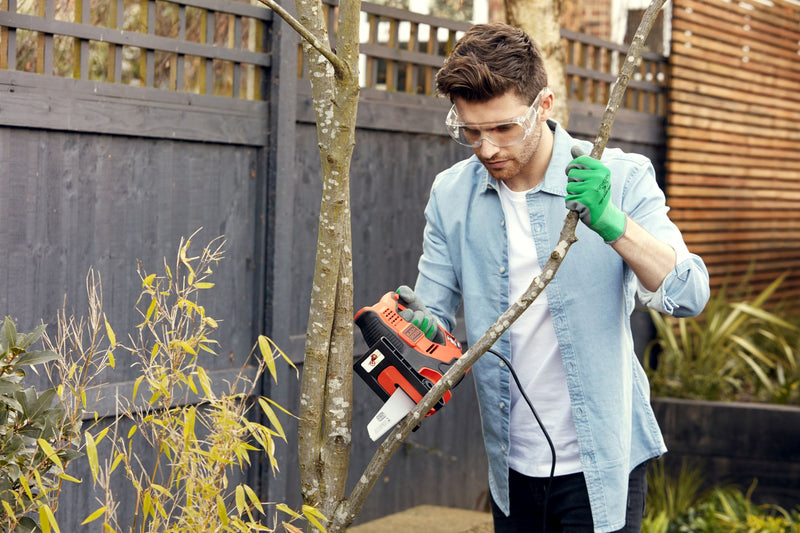 Black&Decker (RS890K-QS) Scorpion 500W 3-mode saw with Autoselect, 23mm stroke, 239-153-134mm blade. With 3 blades and case.