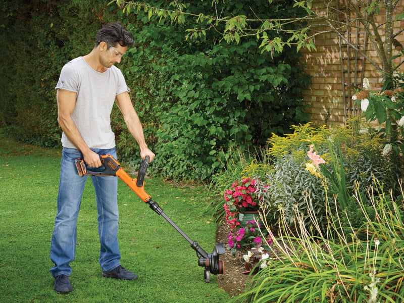 Black&Decker (STC1820EPC-QW) PowerCommand EasyFeed Trimmer with an 18V 2Ah Lithium Battery 28cm