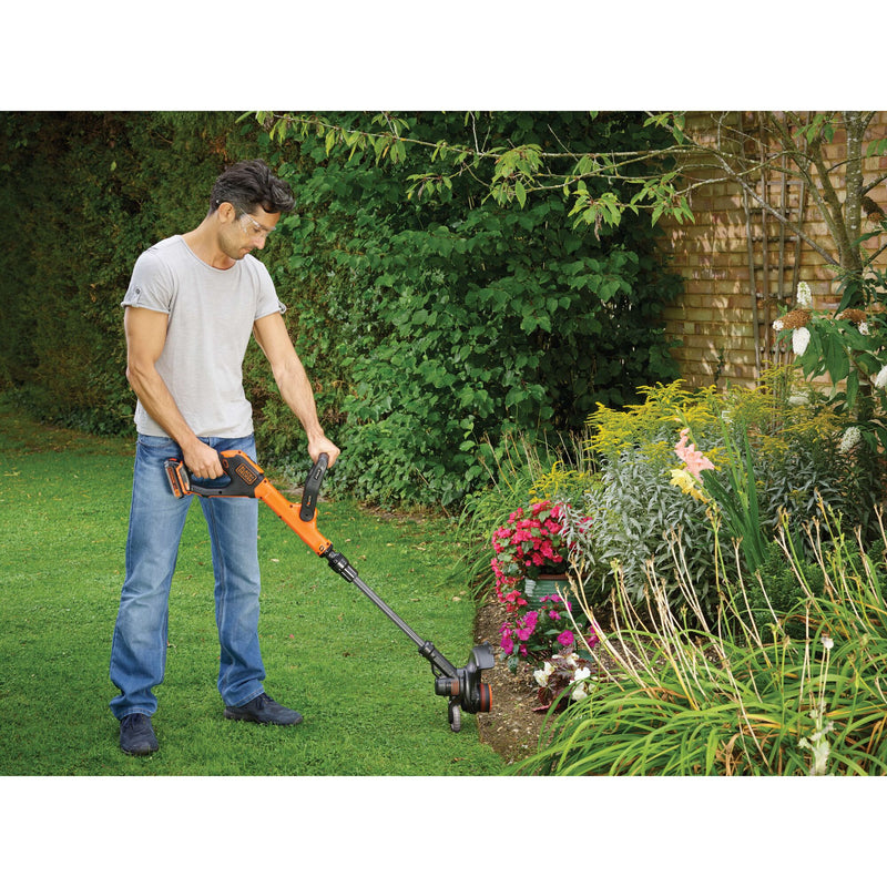 Black&Decker (STC1820PCB-XJ) 18V POWERCONNECT™ Cordless STRIMMER® String trimmer (without battery or charger)