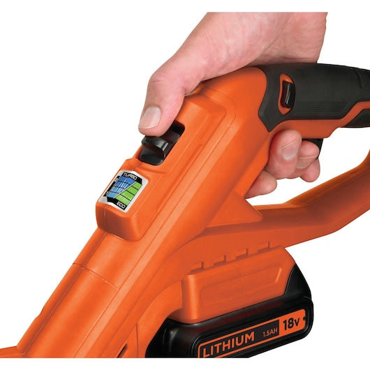 Desbrozadora inalámbrica Black&Decker (STC1820-QW) de 18 V y 2,0 Ah