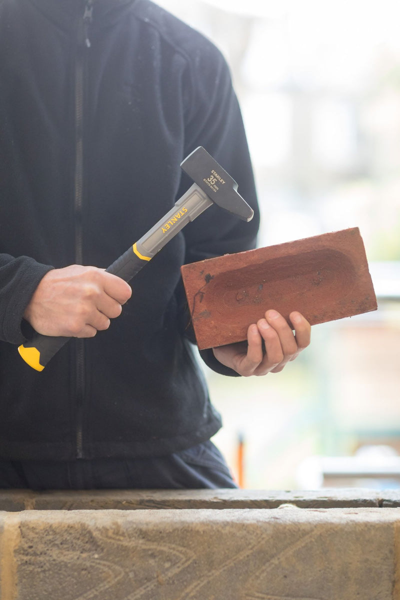 Stanley (STHT0-54156) 35 oz./1000g 45mm Engineers Fiberglass Hammer