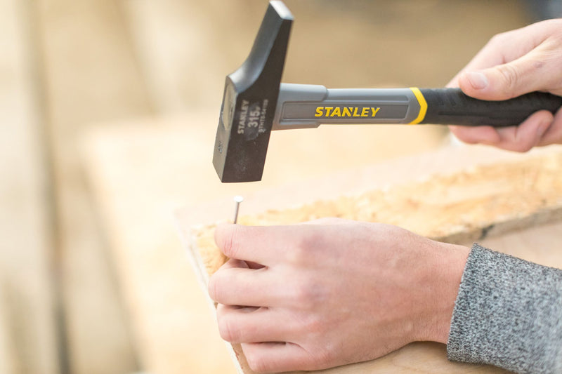 Stanley (STHT0-54159) Martelo de carpinteiro em fibra de vidro de 110 oz (315 g)