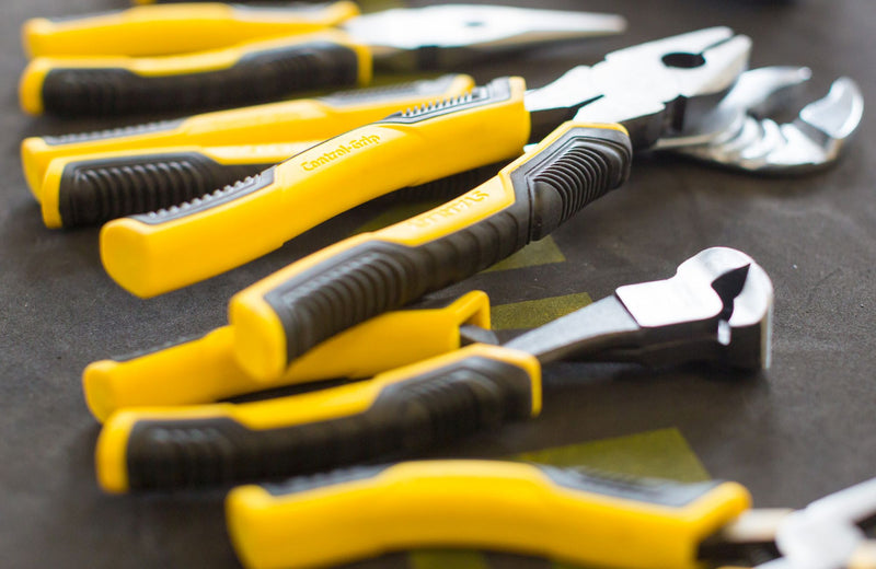 Alicate Combinado Stanley (STHT0-74367) DYNAGRIP