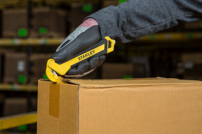 Stanley (STHT10356-0) Single-Sided Bi-Material Pull Cutter