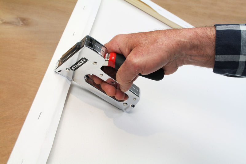 Stanley (STHT6-70410) 3-in-1 Multi Tacker With Staples