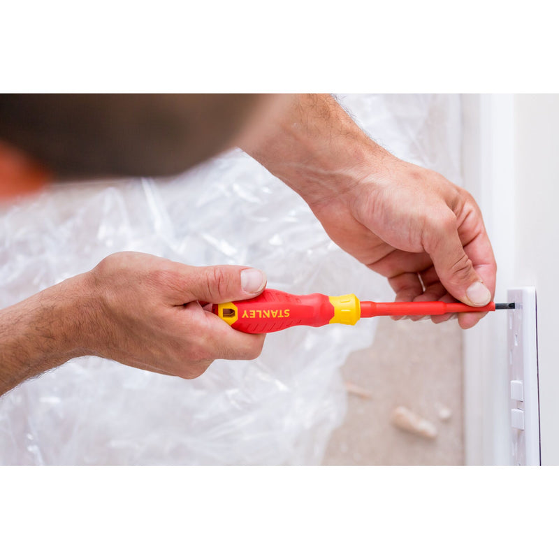 Stanley (STHT60031-0) Chaves de fendas VDE Pozidriv com fenda e conjunto de teste, 7 peças.