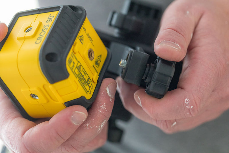 Stanley (STHT77502-1) Cross Line Laser With 90º Line - Red