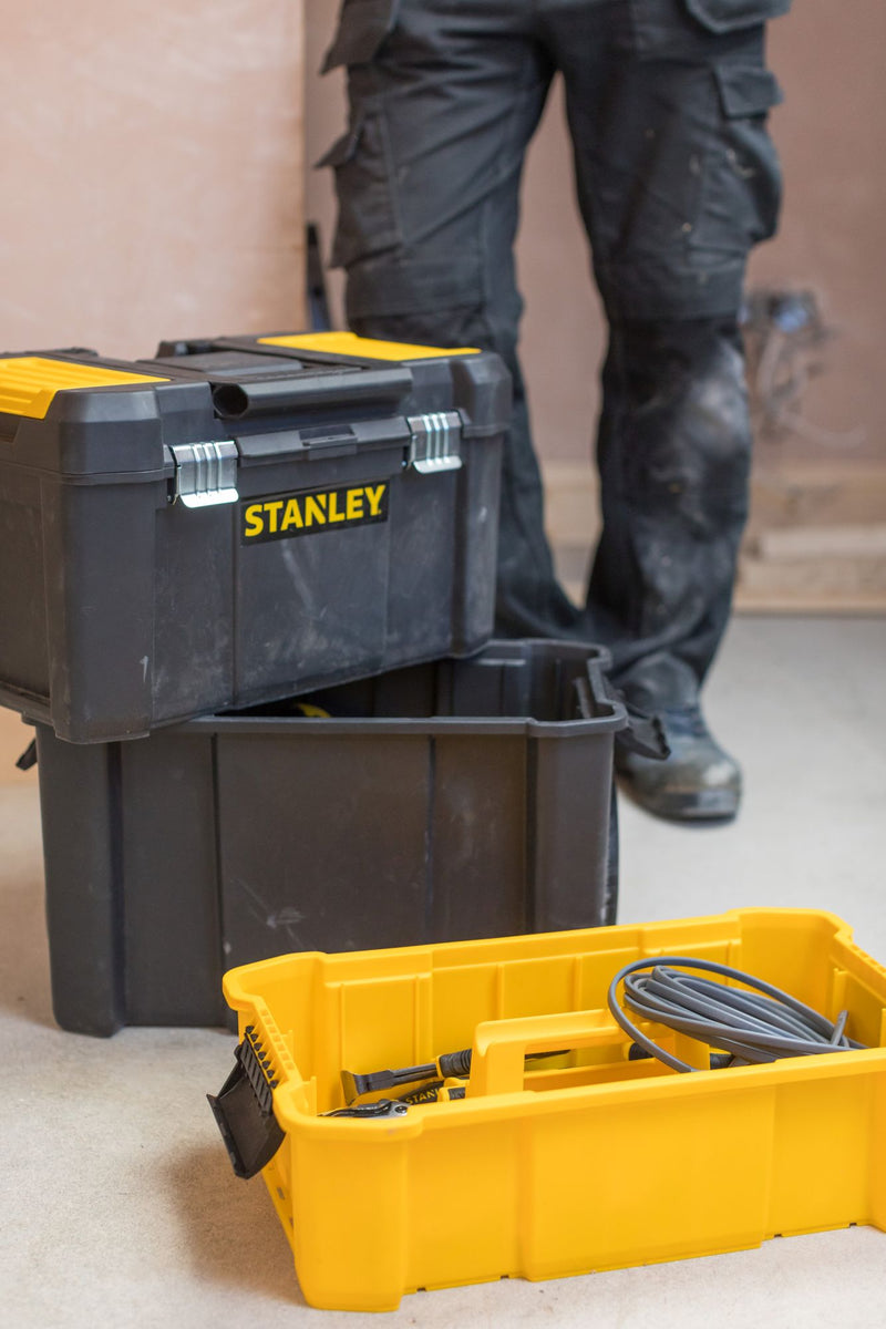 Stanley (STST1-80151) Taller rodante esencial con pestillos metálicos