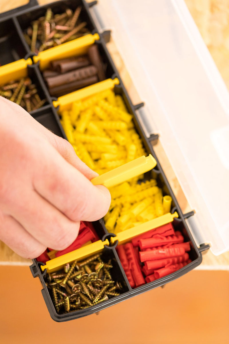 Stanley (STST81679-1) 9 in. 10-Compartment Organiser