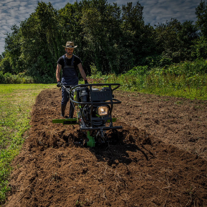 Motocultivador a diesel Vito (VIMEDTD12A) com transmissão direta - 12 cv