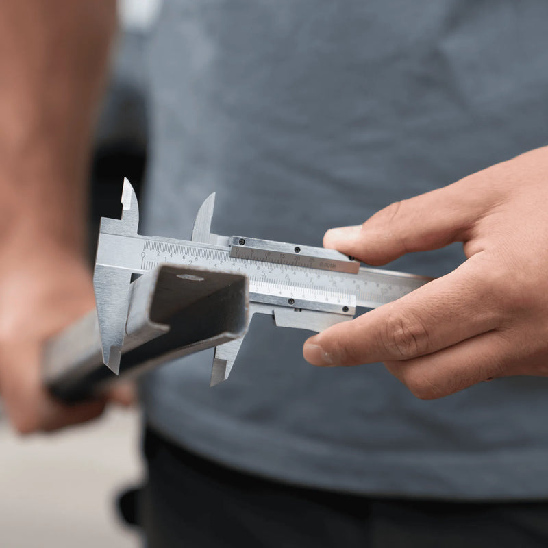 Pinças Vito (VIPQ150BA) 150mm com fecho automático