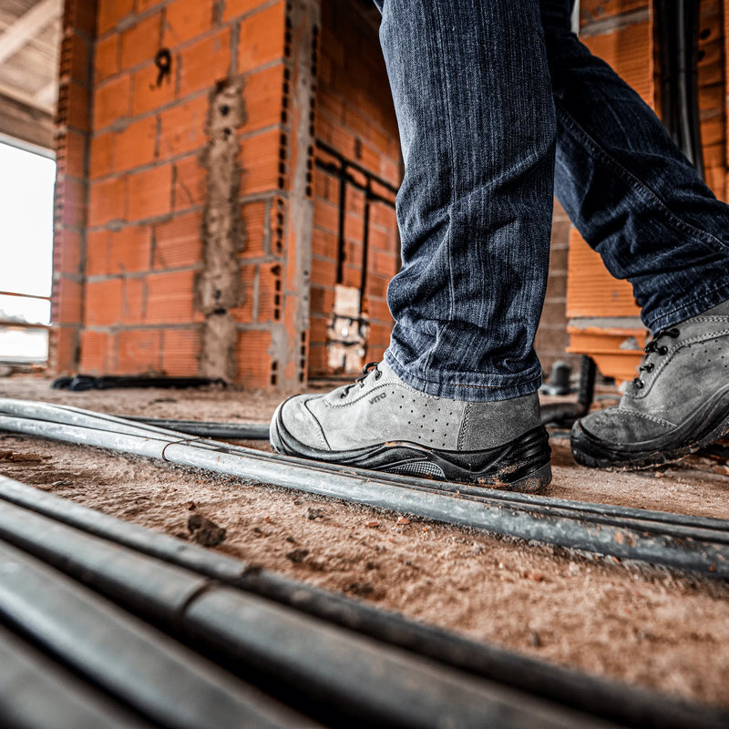 Vito (VISG37) Safety Shoe S1p Suede Leather Genes