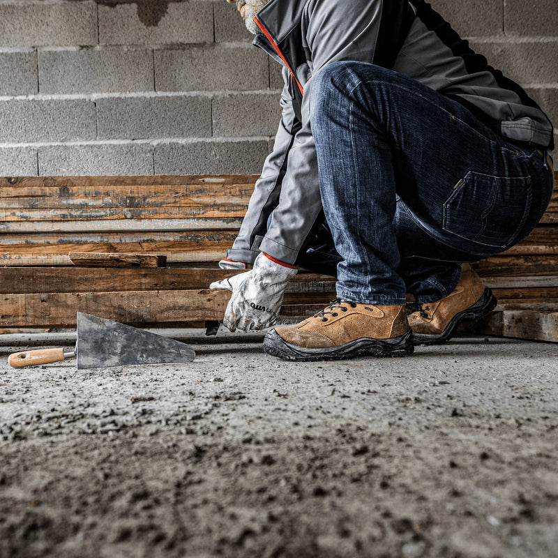 Vito (VISO37) Safety Shoe S1p Suede Leather Oxis