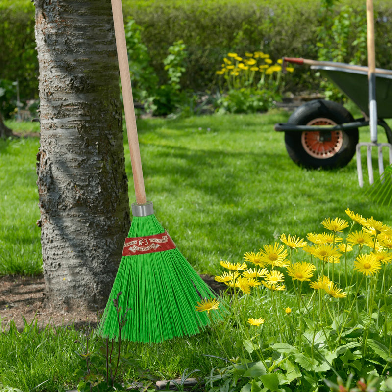 Vito (VIVJT) Traditional Garden Broom