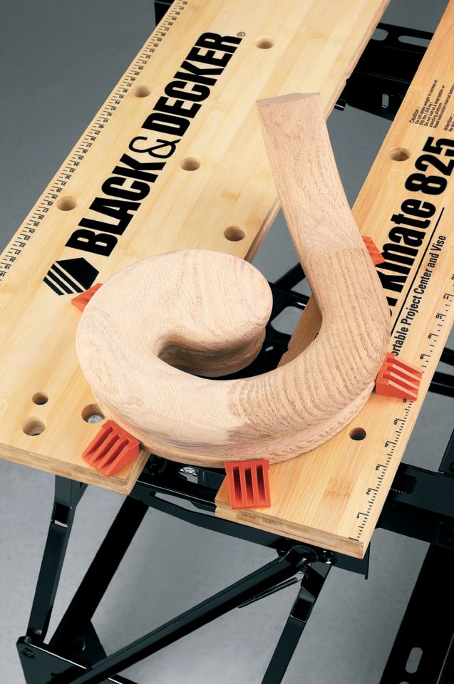 Banco de trabajo grande de lujo Black&amp;Decker (WM825-XJ) Workmate® 825 con sistema de sujeción vertical.