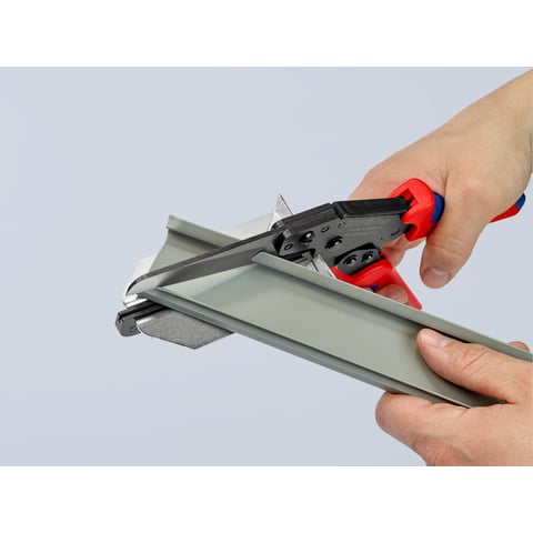 Tesoura em vinil Knipex (95 02 21) Também para calhas de cabos
