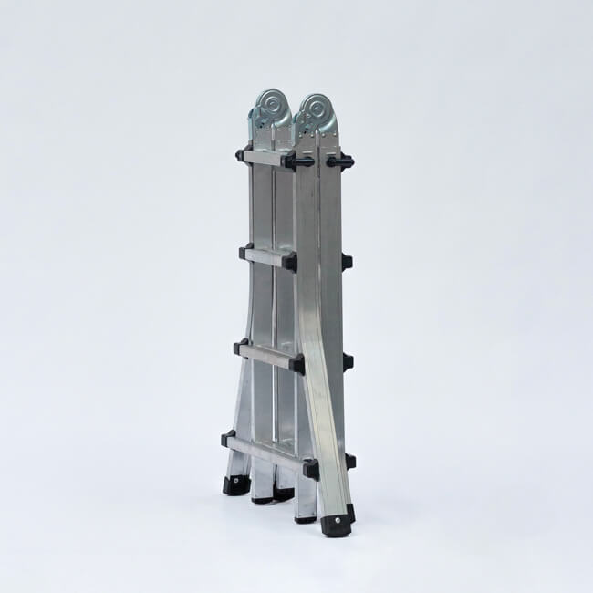 Escada Telescópica Multiusos em Alumínio - ARTICULADA