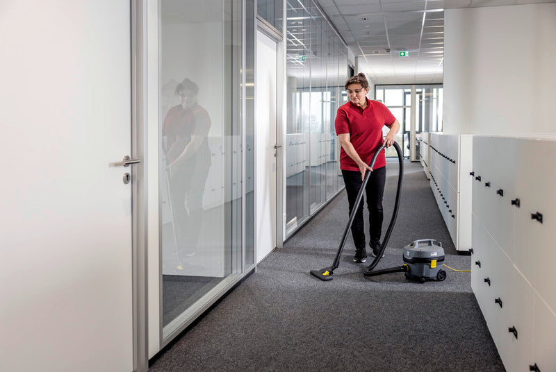 Aspiradora en seco Karcher (1.527-181.0) T 7/1 Classic