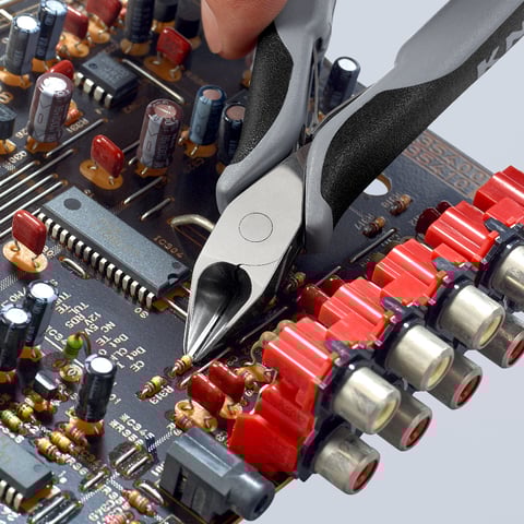 Knipex (77 42 130 ESD) Alicates de corte diagonal para electrónica ESD con junta de caja.