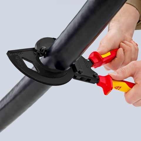 Cortador de cabos Knipex (95 36 320) (princípio de roquete, 3 fases)