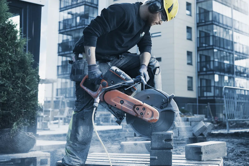 Cortadora de Disco a Gasolina ø350mm Husqvarna (K770)